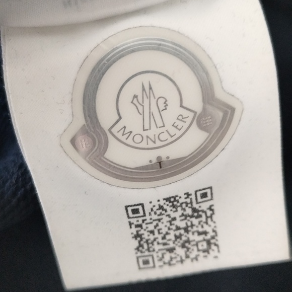 Moncler Pants Sweat Bottoms - Picture 6 of 7